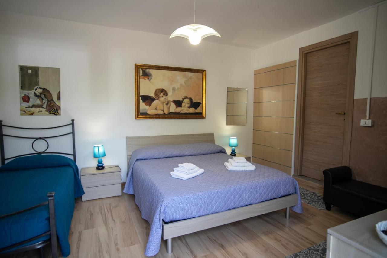 Royal Rooms Terracina Exterior photo